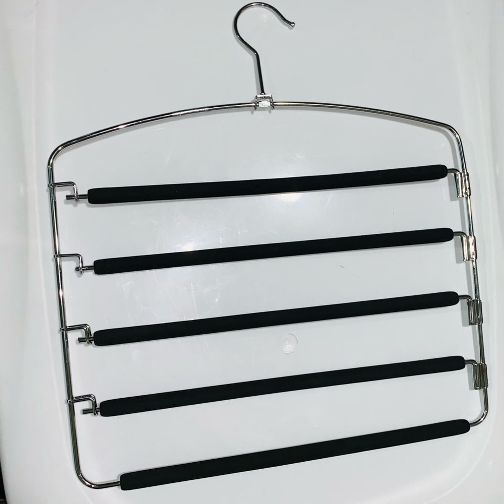 Organizer hanger